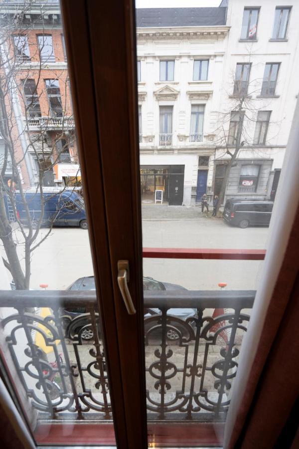 Because The Night City Lodge Amberes Exterior foto